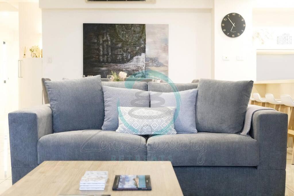 Zen Ocean Charm 3Br Luxury W/Front Apt Pool + Bbq ดาร์วิน ภายนอก รูปภาพ